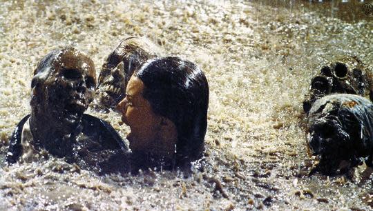 The 1982 Movie Poltergeist Used Real Skeletons as - Tymoff