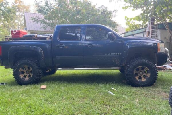Badok X Tires Truck