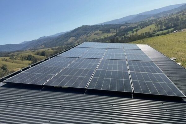 Complete Off Grid Solar System Case Study: A Small Off-Grid Community Powered by PV + Batteries